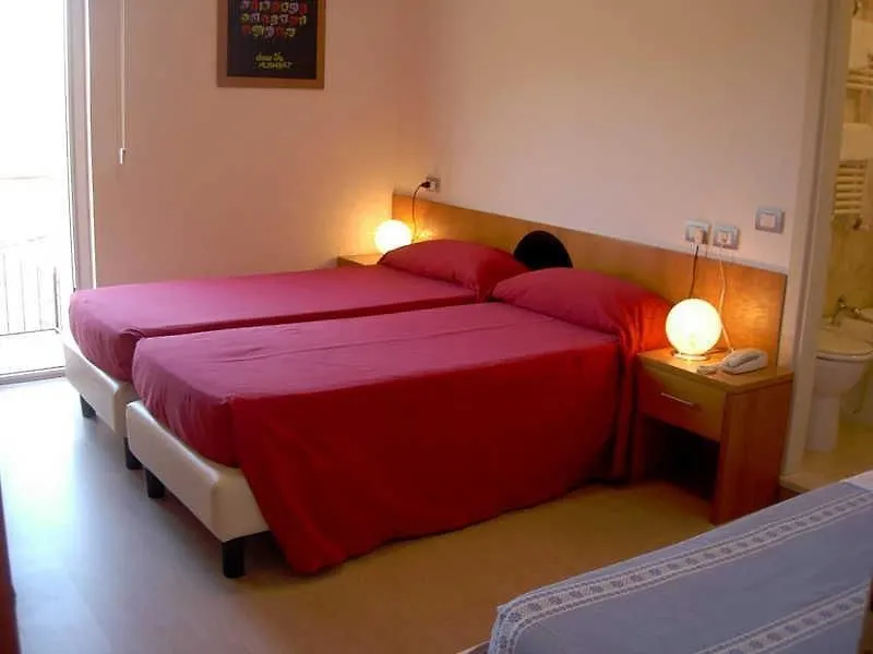 Hotel Morolli Rimini 3*,